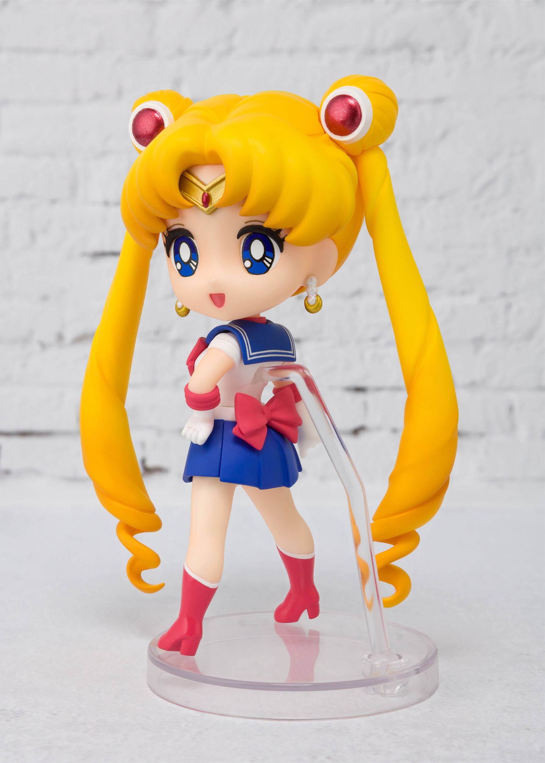 Sailor Moon Figuarts mini Actionfigur Sailor Moon 9 cm