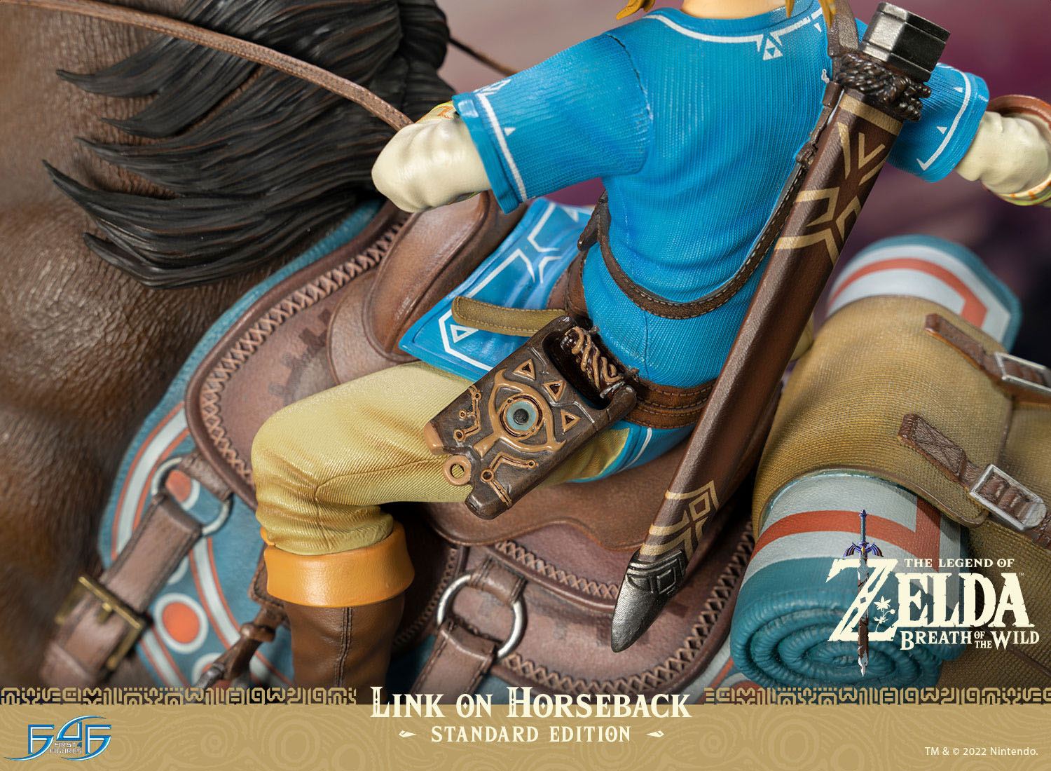 The Legend of Zelda Breath of the Wild Statue Link on Horseback 56 cm