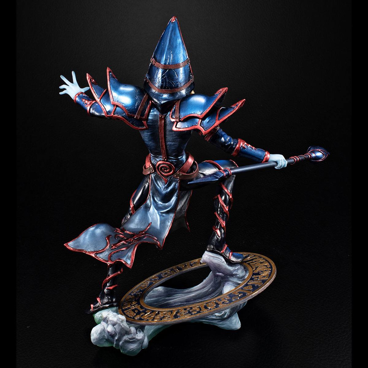 Yu-Gi-Oh! Duel Monsters Art Works Monsters PVC Statue Black Magician 23 cm