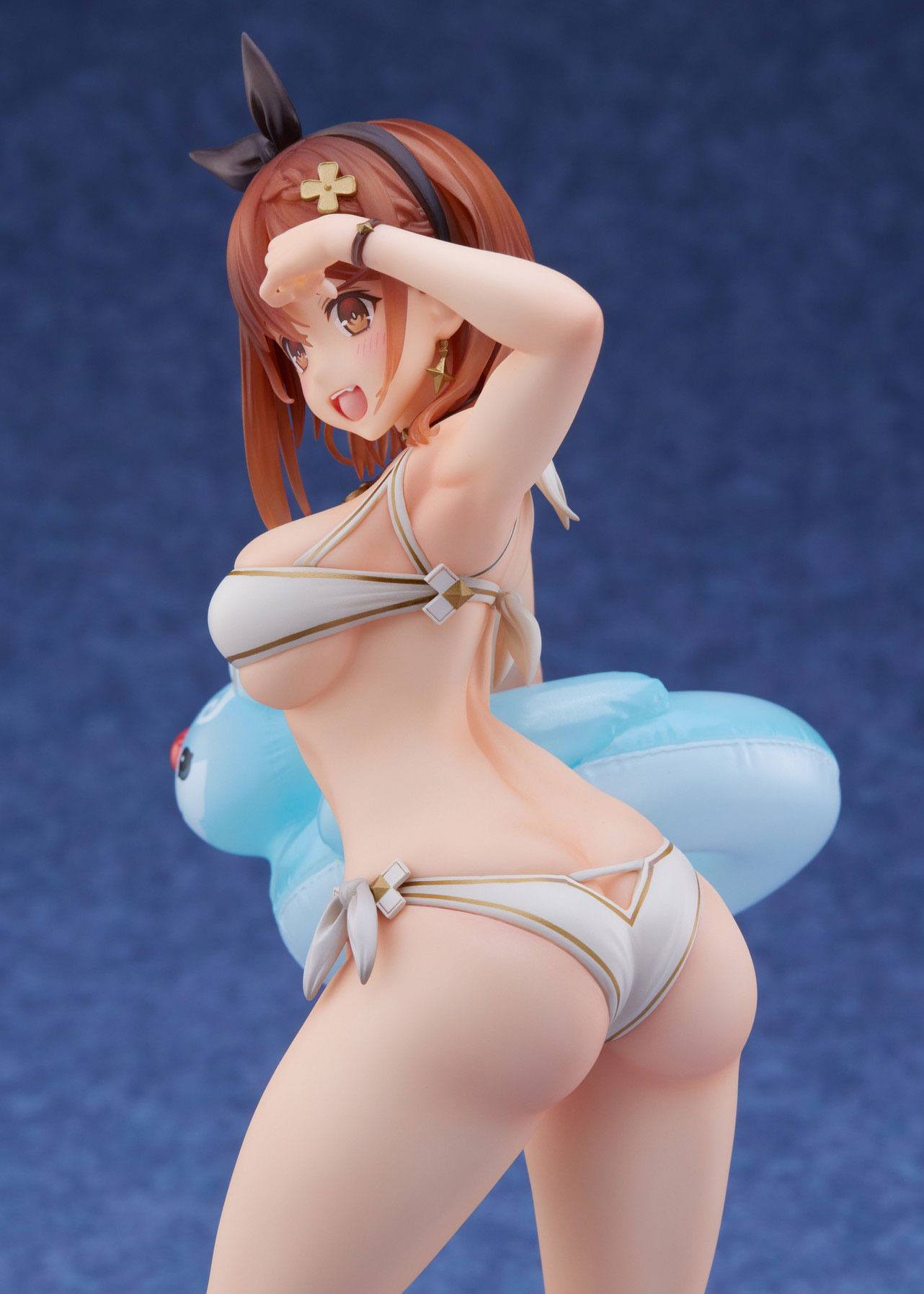 Atelier Ryza 2 Lost Legends & The Secret Fairy PVC Statue 1/6 Ryza White Swimwear Ver. 27 cm