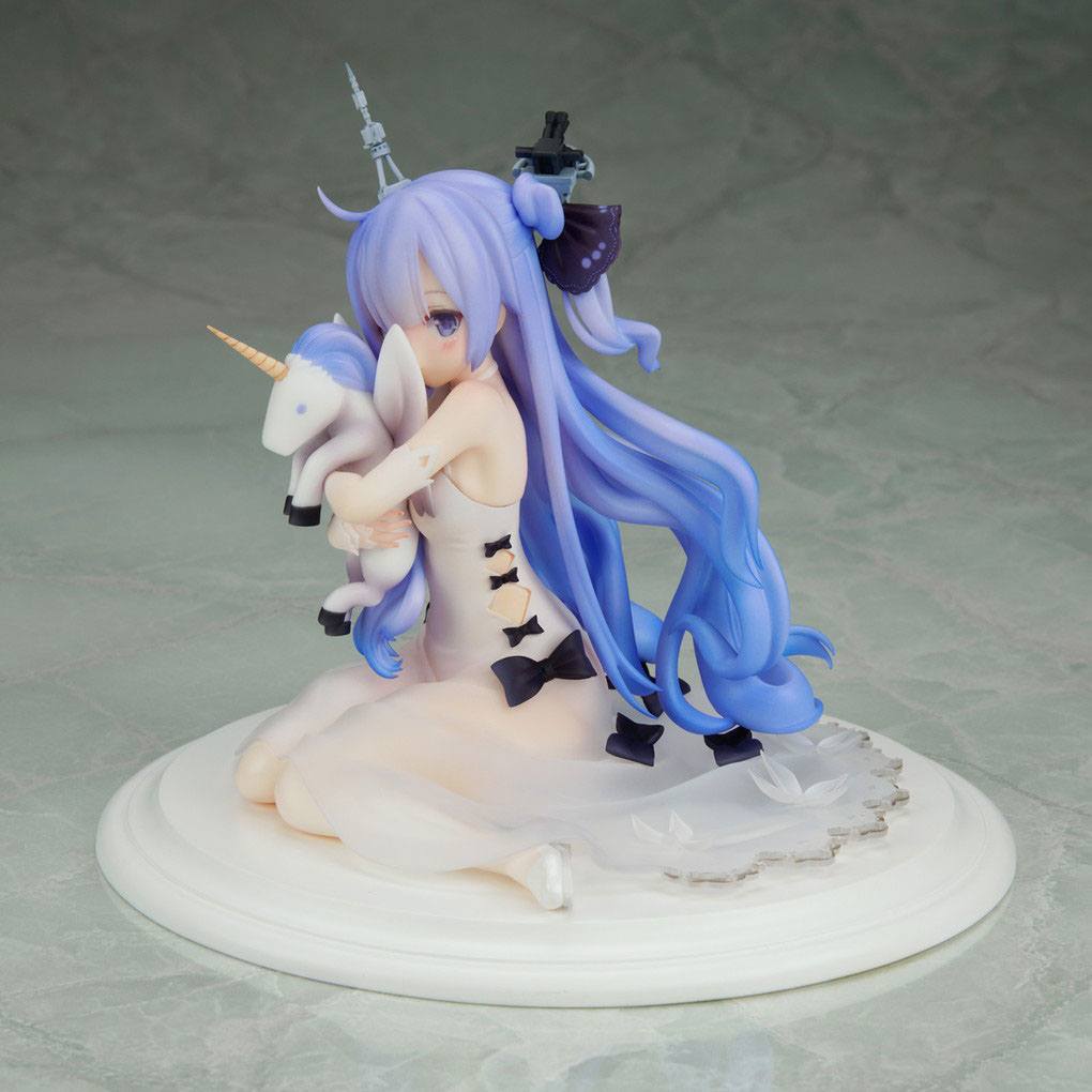 Azur Lane PVC Statue 1/7 Unicorn Light Equipped Ver. 14 cm