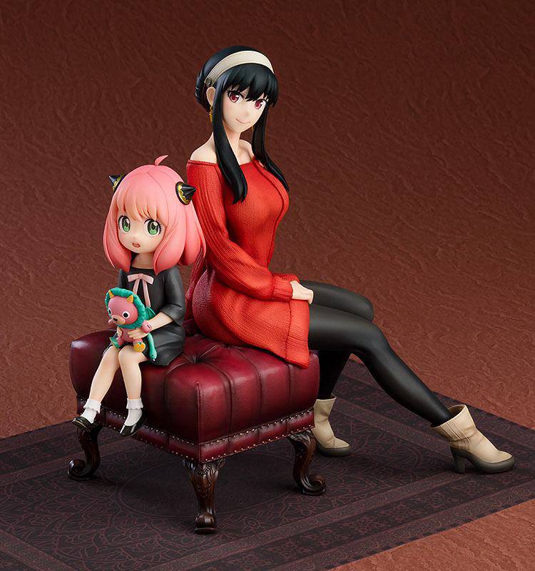 Spy x Family PVC Statue 1/7 Anya & Yor 19 cm