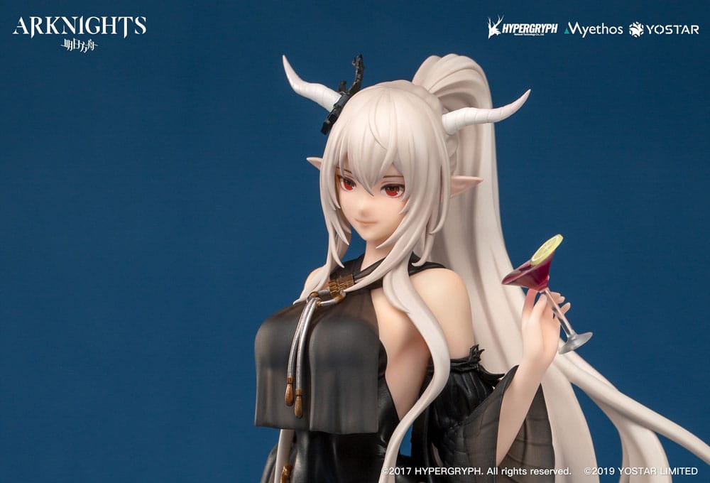 Arknights PVC Statue 1/10 Shining: Summer Time Ver. 18 cm